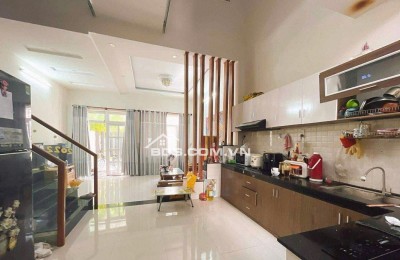 Bán nhà 2 tầng kiệt Nguyễn Phước Nguyên thông 223 Trường Chinh